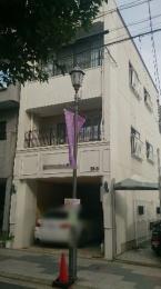 Local appearance photo. Local (12 May 2013) Shooting