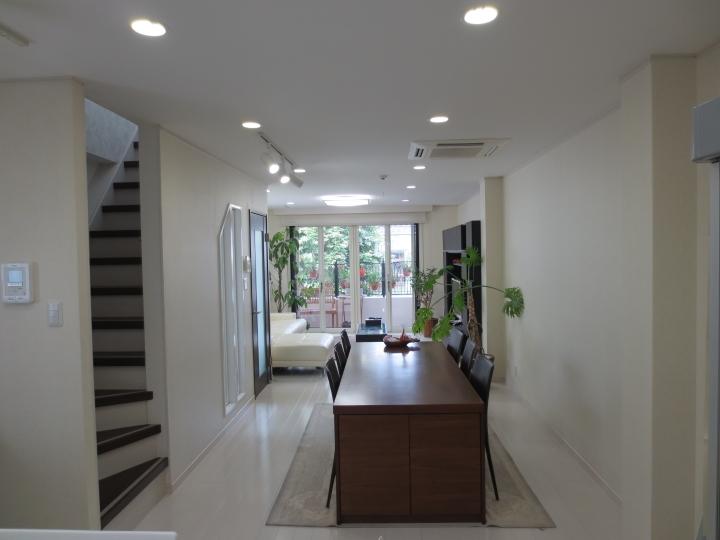 Living. Indoor (12 May 2013) Shooting