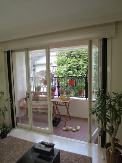 Non-living room. Indoor (12 May 2013) Shooting