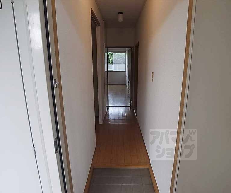 Other room space. Corridor part