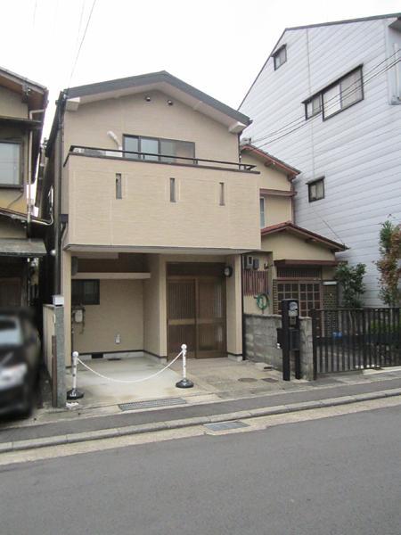 Local appearance photo