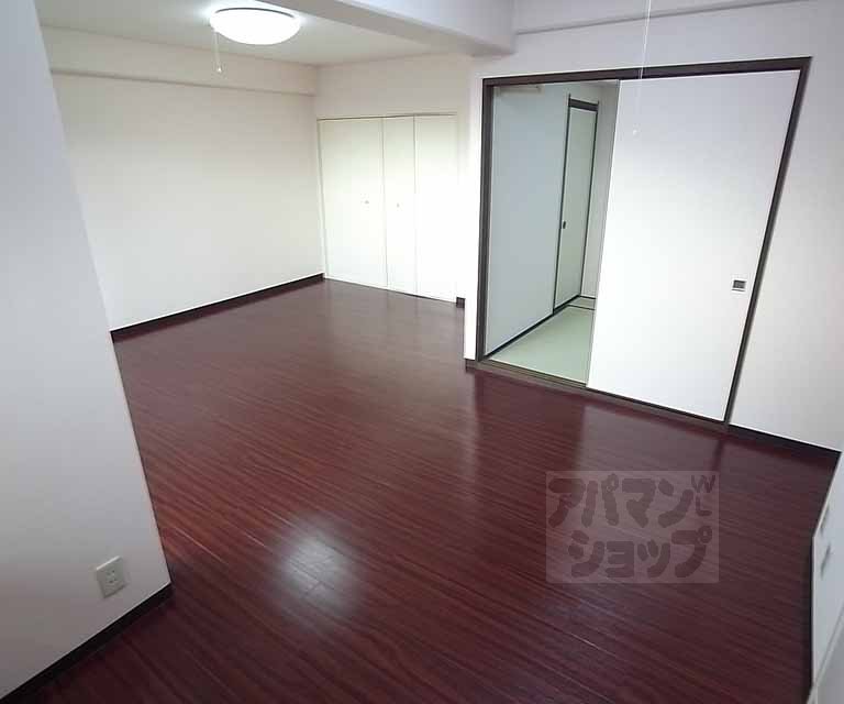 Living and room. Western style room