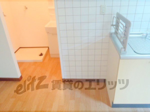 Other room space. Refrigerator can be installed next to the kitchen table.