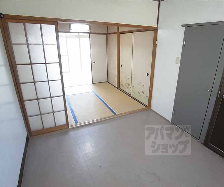 Living and room. Dining part