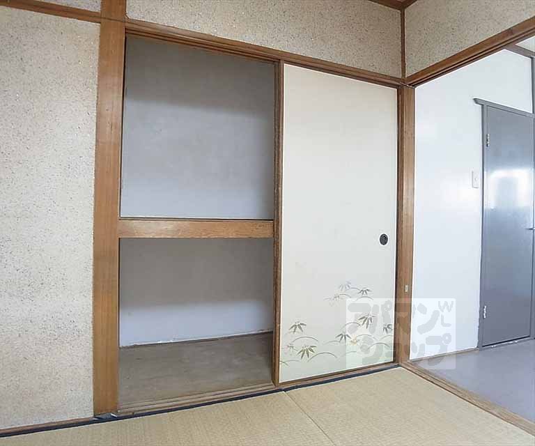 Receipt. Closet of Japanese-style