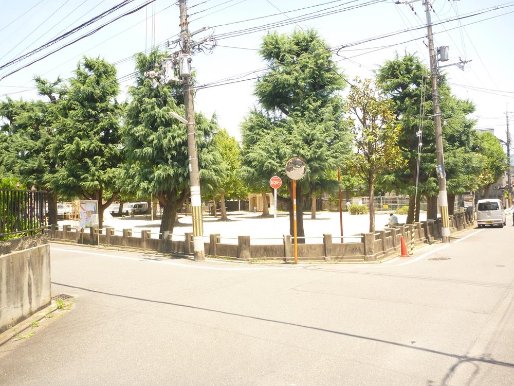 Other local. Local (June 2013) Shooting