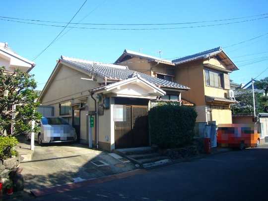 Local land photo. Exterior Photos