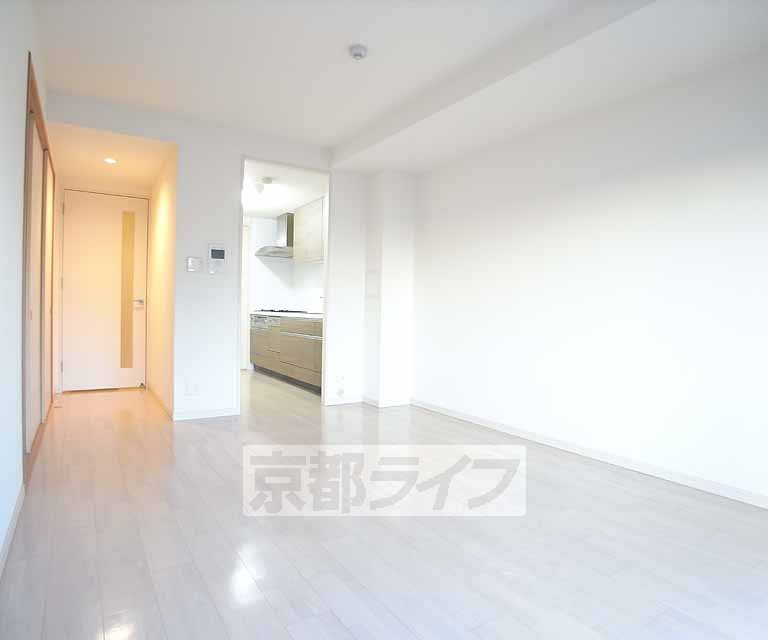 Living and room. 13.5 Pledge of is living.