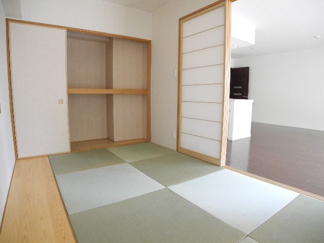 Other room space