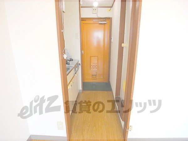 Other room space. Corridor