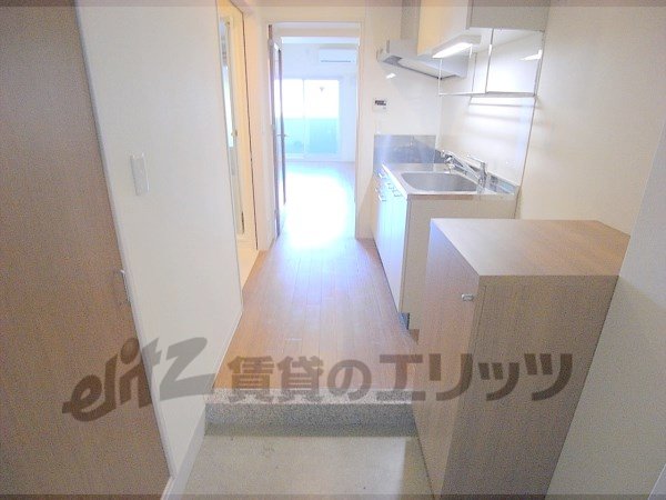 Other room space. Corridor