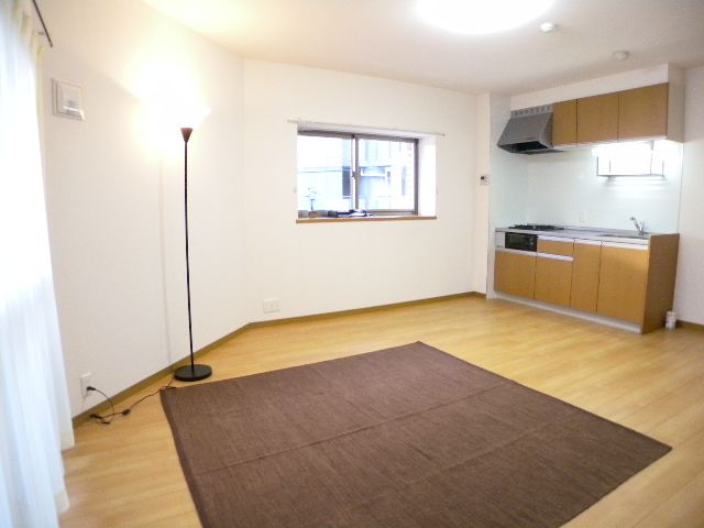 Living and room. Spacious living room of the family reunion