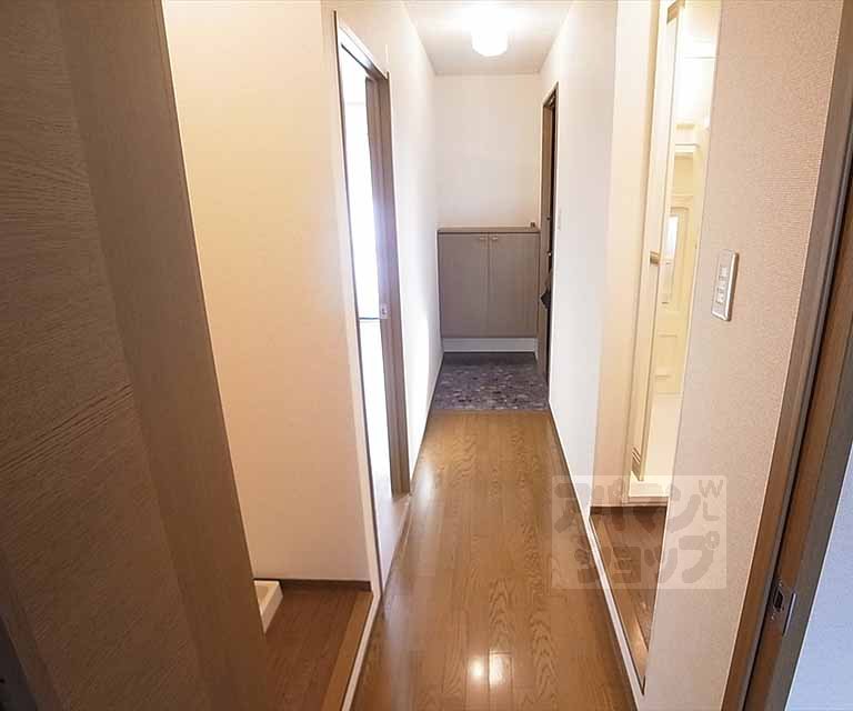 Other room space. Corridor part