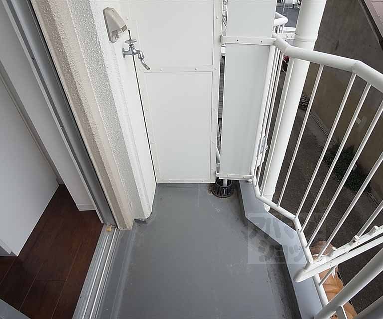 Other room space. Outdoor washing machine Storage