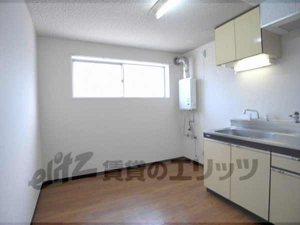 Kitchen. Spacious kitchen space that you