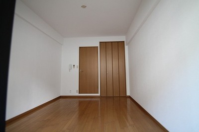 Living and room. Easy-to-use interior.