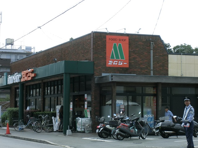 Supermarket. FOOD SHOP MG Nishigamo store up to (super) 1249m