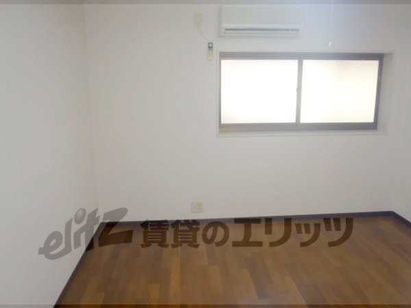 Living and room. This room of beautiful flooring.