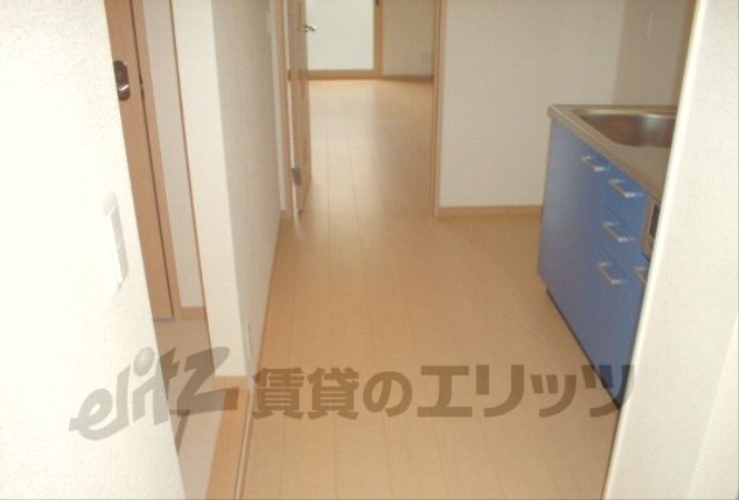 Other room space. Corridor