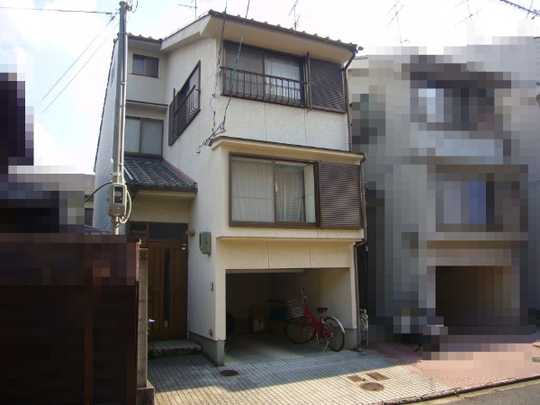 Local appearance photo. Appearance (shooting from the northeast side)