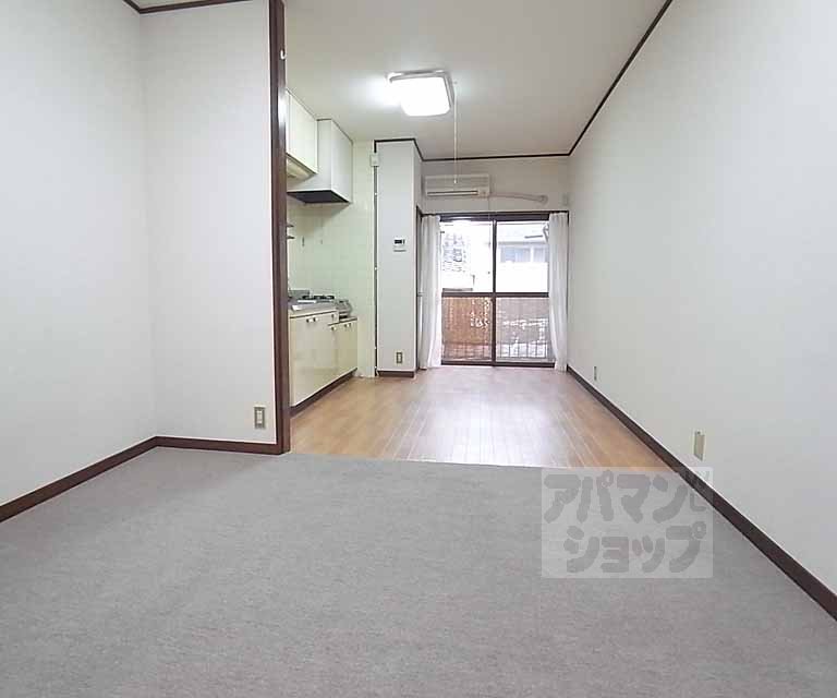 Living and room. Living is also spacious 10.5 Pledge.