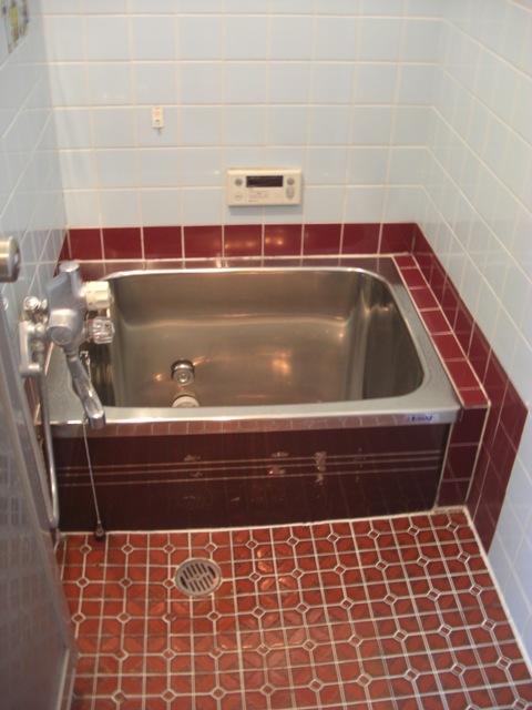 Bathroom. Indoor (September 2013) Shooting