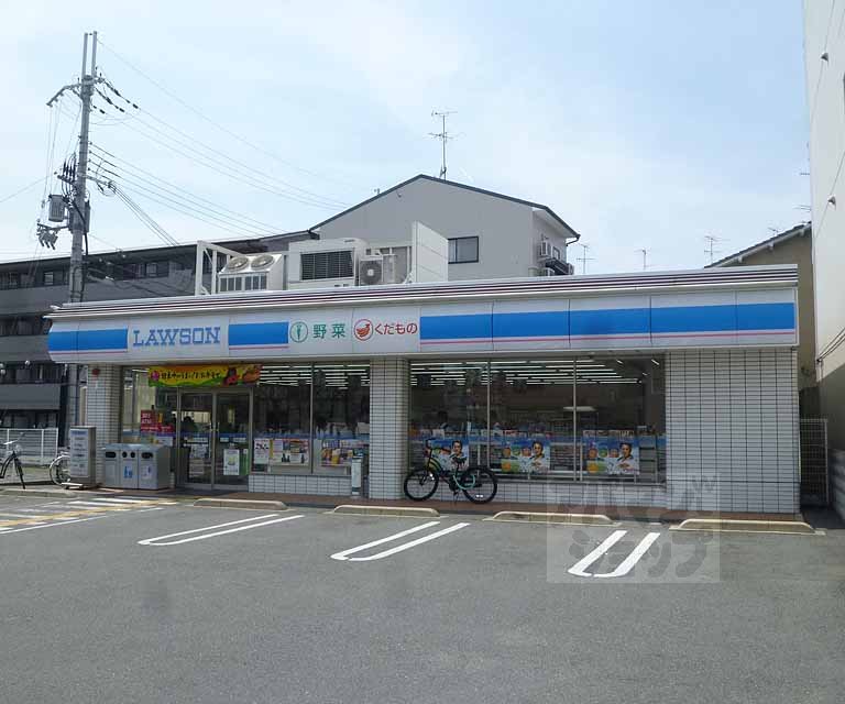 Convenience store. 123m until Lawson Kisshoinsan'nomiya the town store (convenience store)