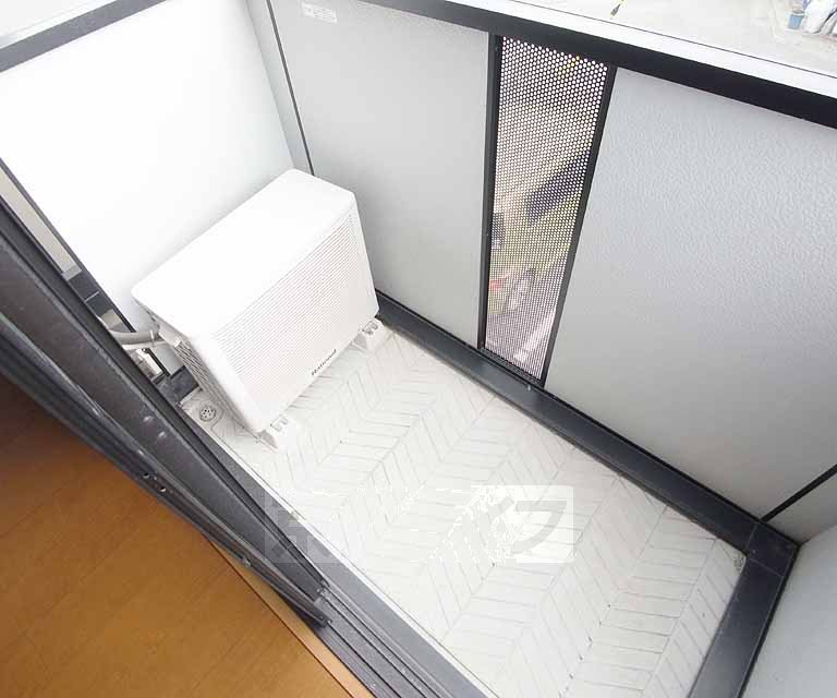 Balcony. 206, Room photo diversion