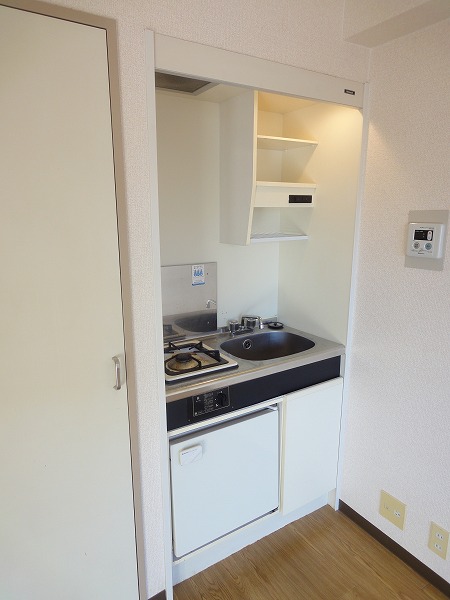 Kitchen. It is a photograph of a separate room