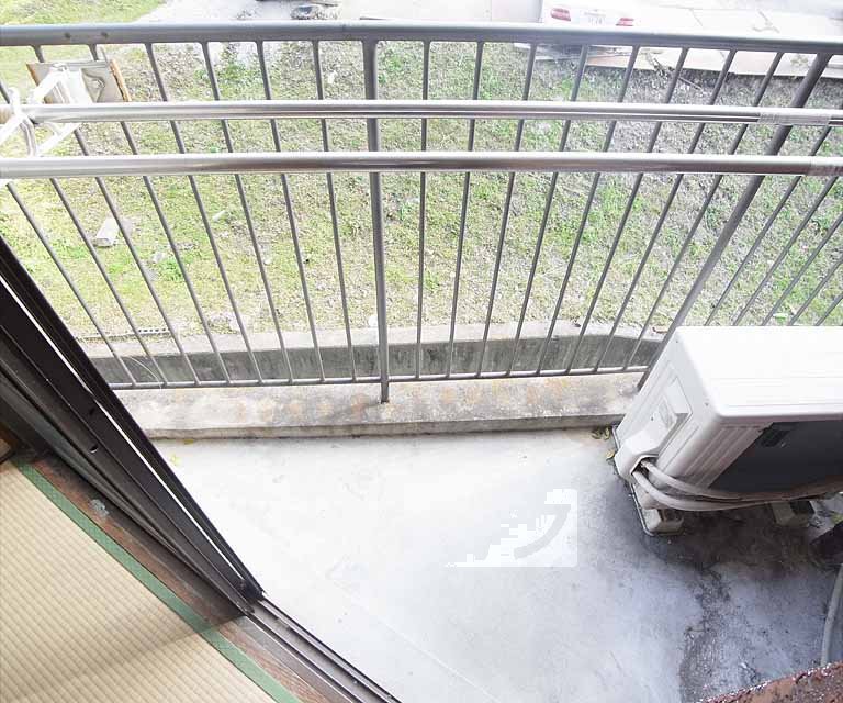 Balcony. 302, Room 2D photo diversion