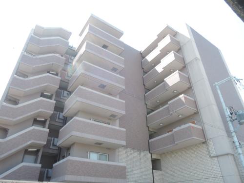 Other. Women peace of mind with auto-lock