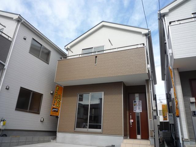 Same specifications photos (appearance). Same specifications photos (appearance) scheduled for completion in January