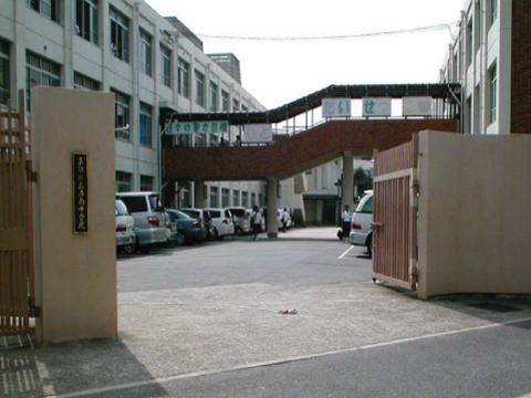 Junior high school. 1984m up to Kyoto Tatsuraku Minami Junior High School