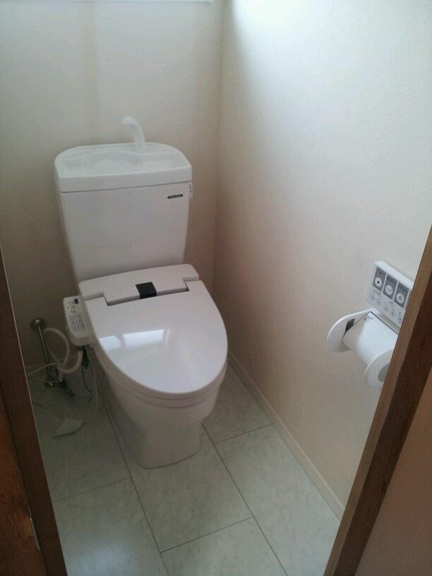 Toilet