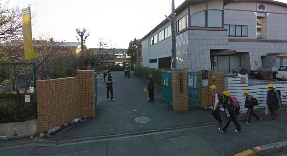 Primary school. Kamitoba until elementary school 1m