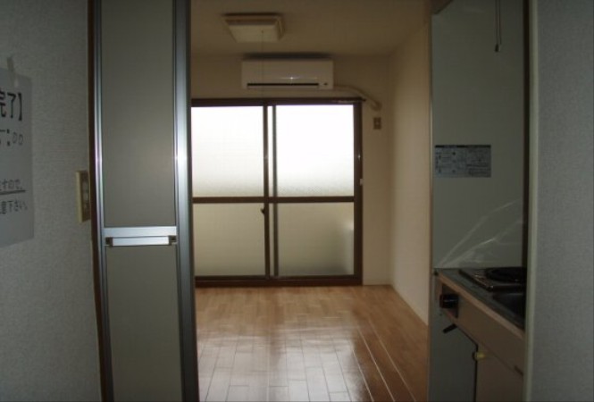 Other room space. Corridor