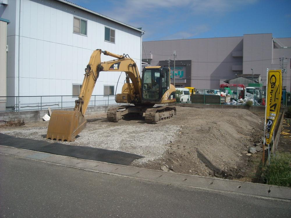 Local photos, including front road