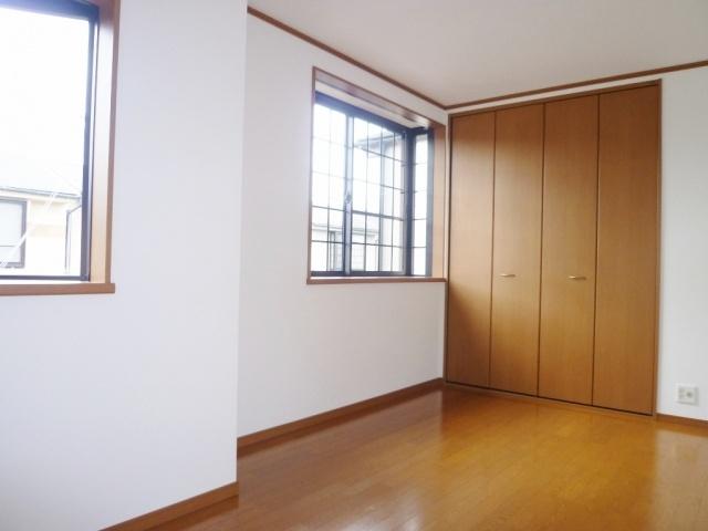 Non-living room. Second floor Western-style 7 Pledge