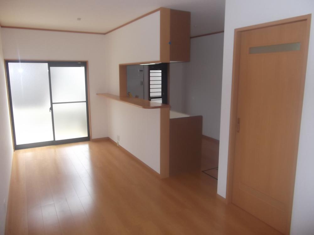 Same specifications photos (living). Same specifications