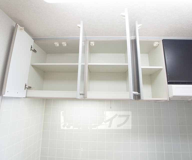 Kitchen. 405, Room photo diversion