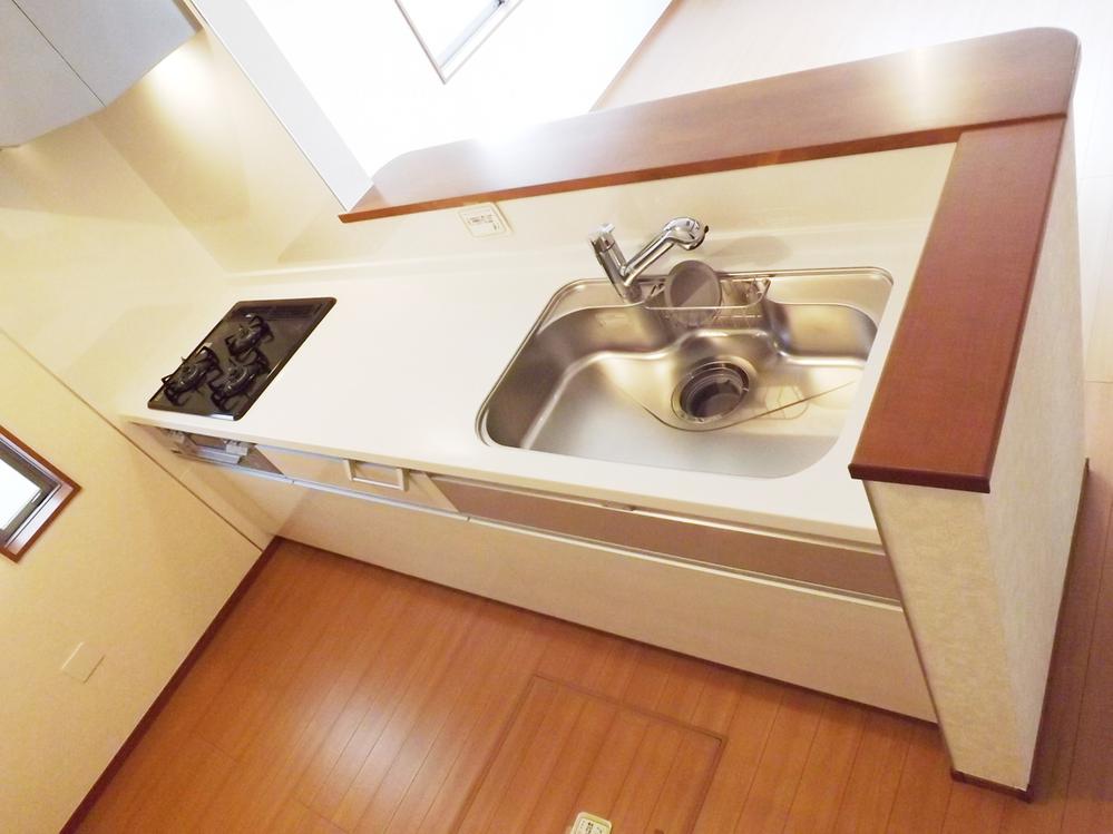 Same specifications photo (kitchen). Construction example photo (kitchen) Slide storage type, With built-in water purifier faucet