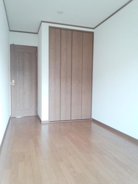 Receipt. Construction example: the floor and the door is 7-color white ~ Also changes the atmosphere of the house depending on the chosen because there until the off black! 