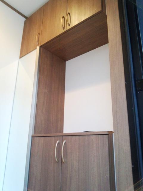 Entrance. Construction example: entrance storage of Kagamitsuki! Should entrance can also be pretty neat because it is a shelf with that put well as flowers and fragrances! You can also select color! 