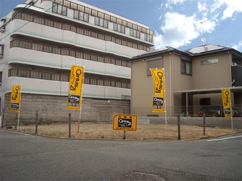 Local photos, including front road. Local shooting