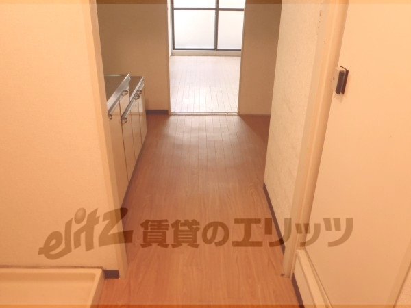 Other room space. Corridor