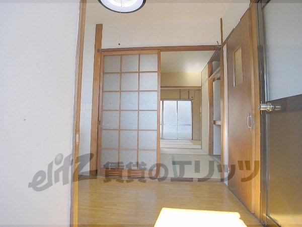 Other room space. Corridor