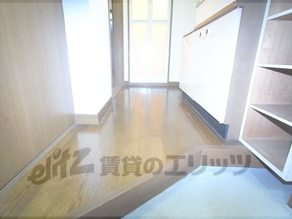 Other room space. Corridor