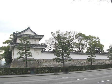Streets around. About to Nijo Castle 300m
