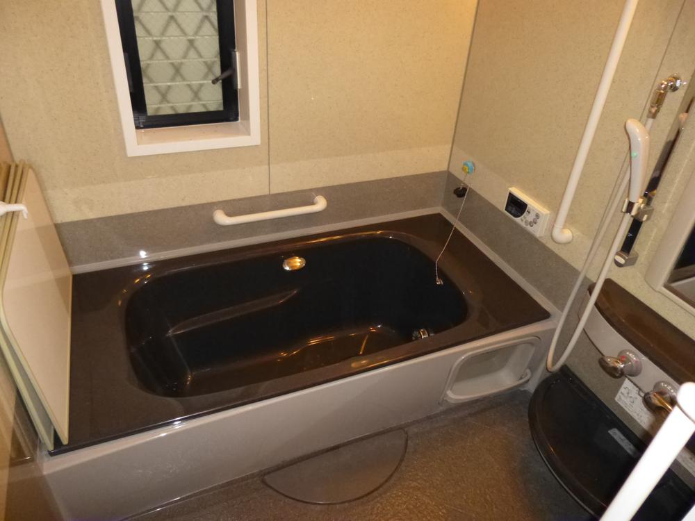 Bathroom. Room (August 2013) Shooting