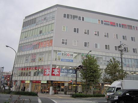 Shopping centre. Until overflowing Saiin 760m